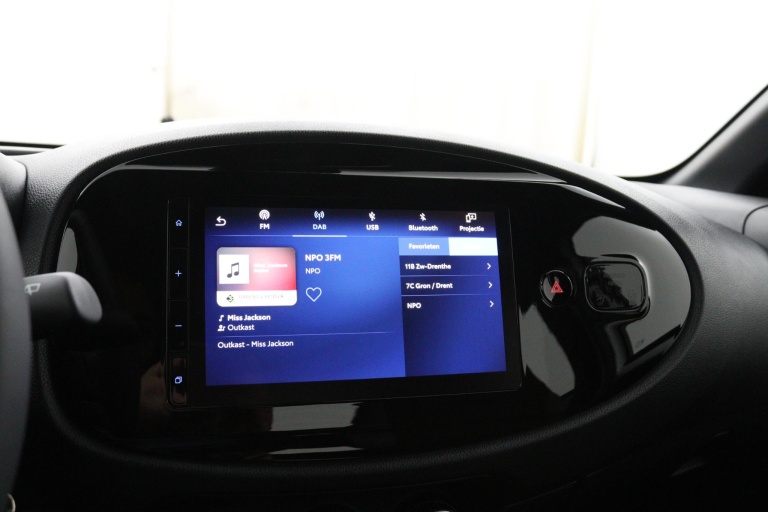 Toyota Aygo X - 1.0 VVT-i MT Play 14