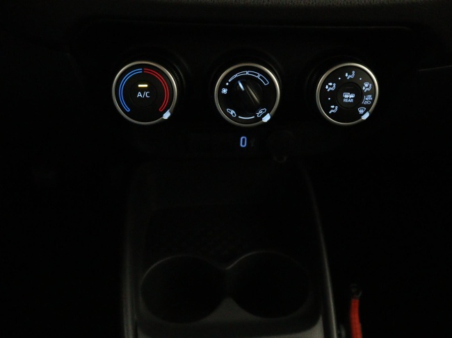 Toyota Aygo X - 1.0 VVT-i MT Play