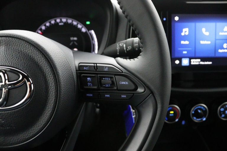 Toyota Aygo X - 1.0 VVT-i MT Play 18