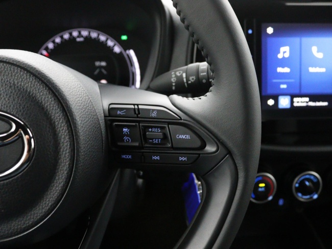 Toyota Aygo X - 1.0 VVT-i MT Play