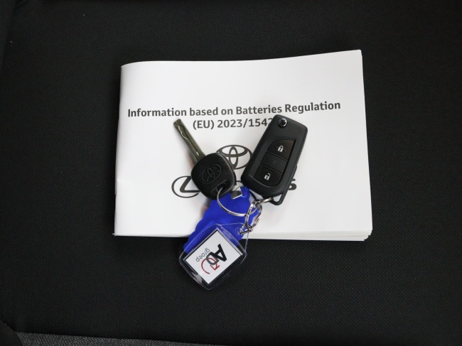 Toyota Aygo X - 1.0 VVT-i MT Play