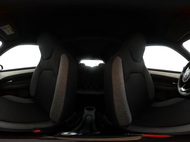 Toyota Aygo X - 1.0 VVT-i MT Play