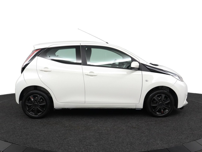 Toyota Aygo - 1.0 VVT-i x-play