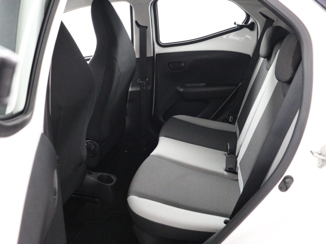 Toyota Aygo - 1.0 VVT-i x-play