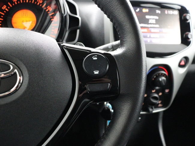 Toyota Aygo - 1.0 VVT-i x-play