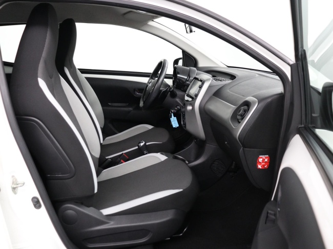 Toyota Aygo - 1.0 VVT-i x-play