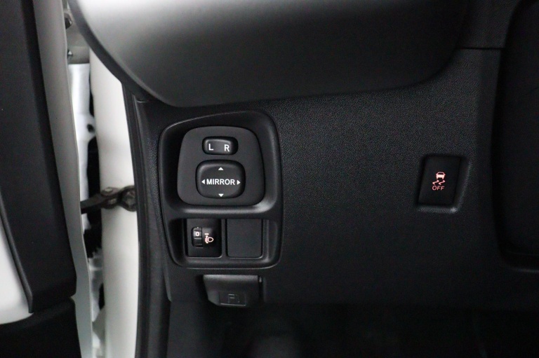 Toyota Aygo - 1.0 VVT-i x-play 28