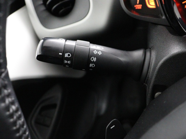 Toyota Aygo - 1.0 VVT-i x-play