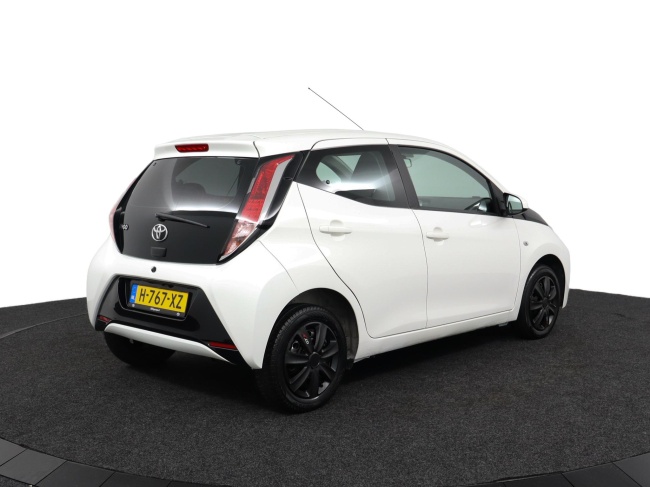 Toyota Aygo - 1.0 VVT-i x-play