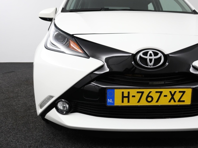 Toyota Aygo - 1.0 VVT-i x-play