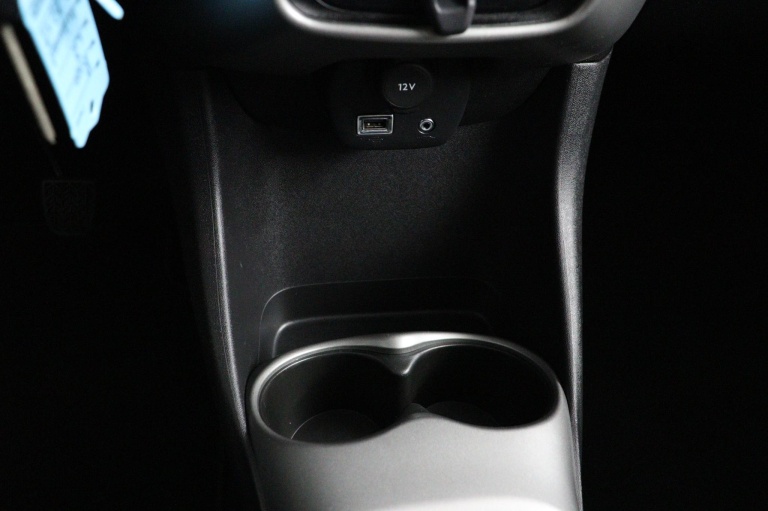 Toyota Aygo - 1.0 VVT-i x-play 40