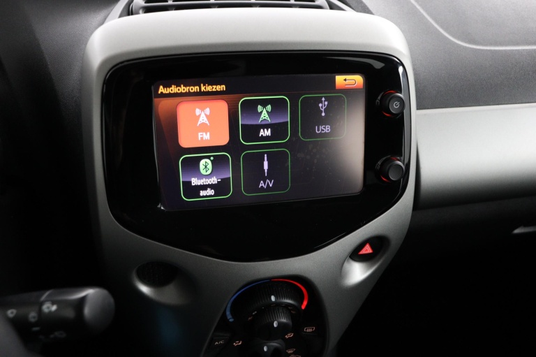 Toyota Aygo - 1.0 VVT-i x-play 41