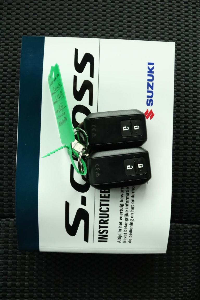 Suzuki S-Cross - 1.4 Boosterjet Style Hybrid 9