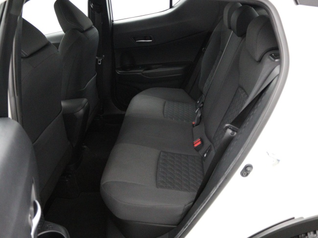 Toyota C-HR - 2.0 Hybrid Dynamic