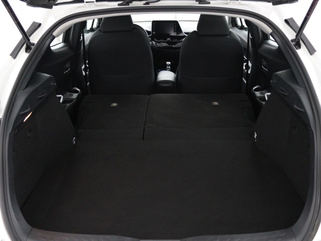 Toyota C-HR - 2.0 Hybrid Dynamic