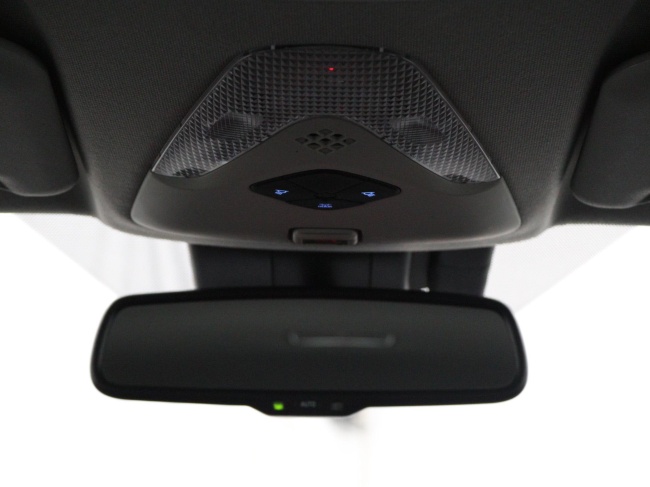 Toyota C-HR - 2.0 Hybrid Dynamic