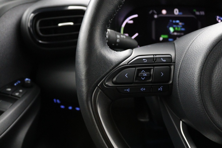 Toyota Yaris Cross - 1.5 Hybrid Explore 19