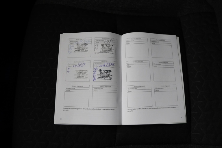 Toyota Yaris Cross - 1.5 Hybrid Explore 44