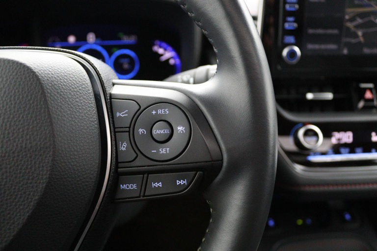 Toyota Corolla - 1.8 Hybrid Executive 21