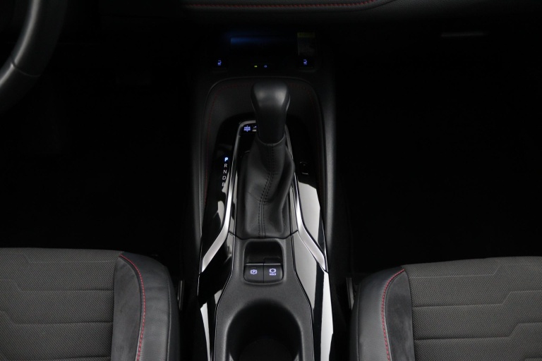 Toyota Corolla - 1.8 Hybrid Executive 27