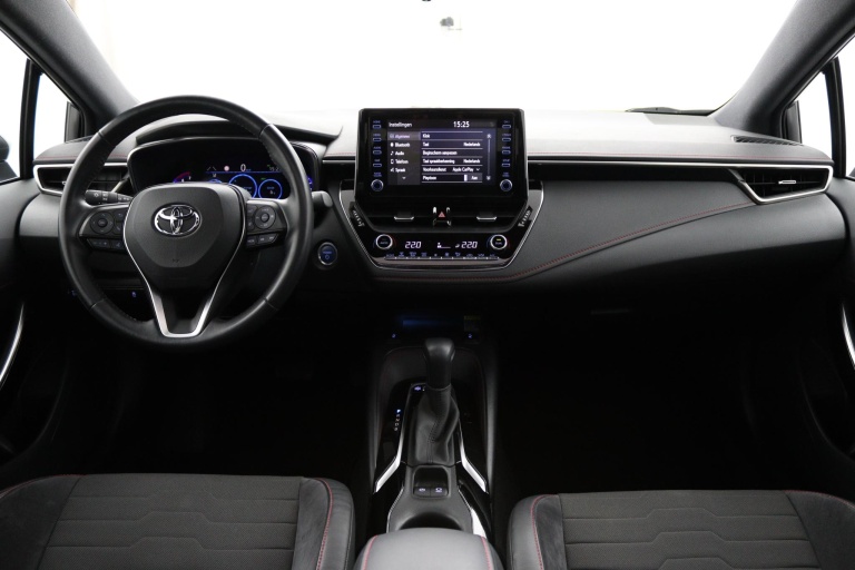 Toyota Corolla - 1.8 Hybrid Executive 4