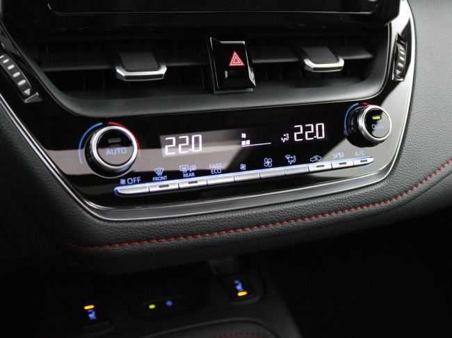 Toyota Corolla - 1.8 Hybrid Executive