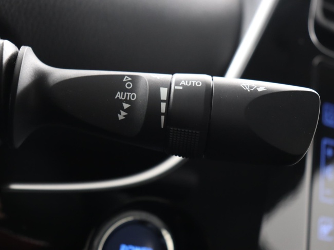 Toyota Prius - 1.8 Plug-in Executive