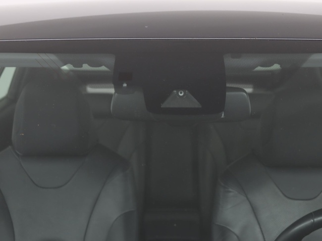 Toyota Prius - 1.8 Plug-in Executive