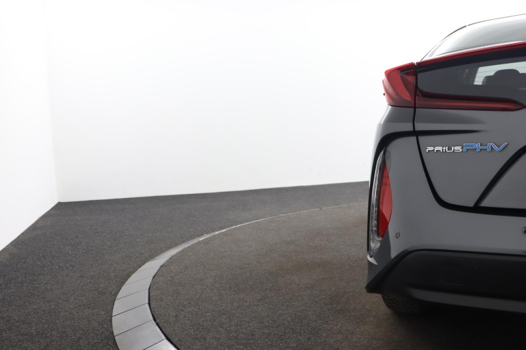 Toyota Prius - 1.8 Plug-in Executive 40