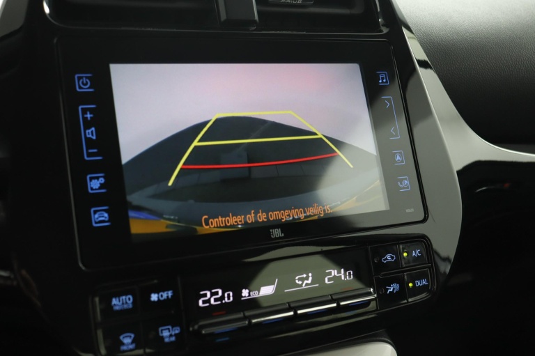 Toyota Prius - 1.8 Plug-in Executive 9