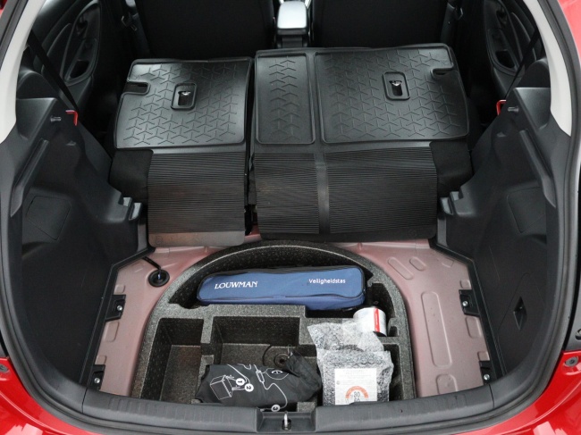 Toyota Yaris - 1.5 Hybrid Dynamic