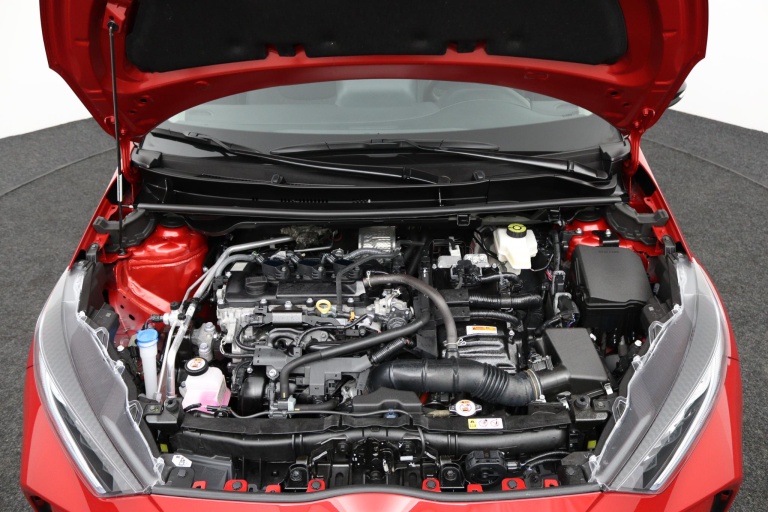 Toyota Yaris - 1.5 Hybrid Dynamic 29