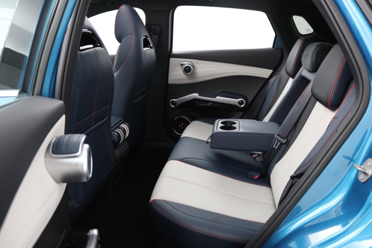 BYD ATTO 3 - Comfort 60 kWh 33