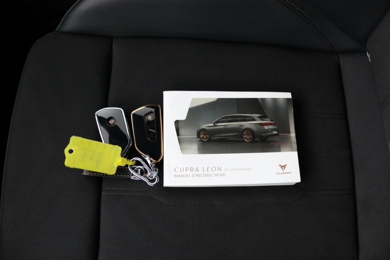 CUPRA Leon Sportstourer - 1.4 e-Hybrid VZ Copper Edition 9