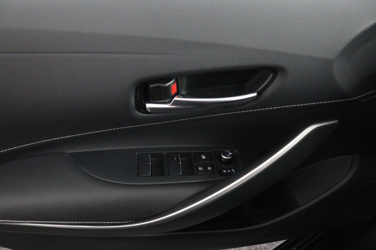 Toyota Corolla Touring Sports - Hybrid 140 Dynamic 28