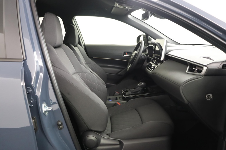 Toyota Corolla Cross - Hybrid 140 Dynamic 22