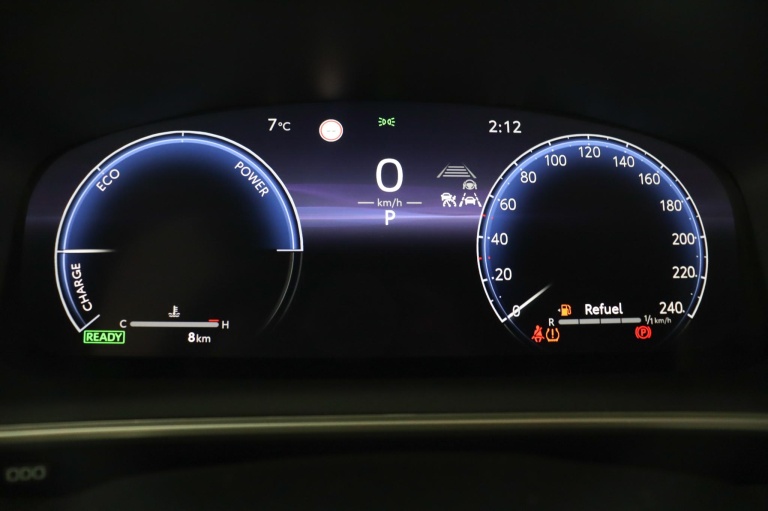 Toyota Corolla Cross - Hybrid 140 Dynamic 44