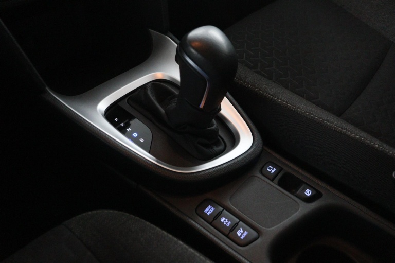 Toyota Yaris Cross - 1.5 Hybrid Dynamic 27