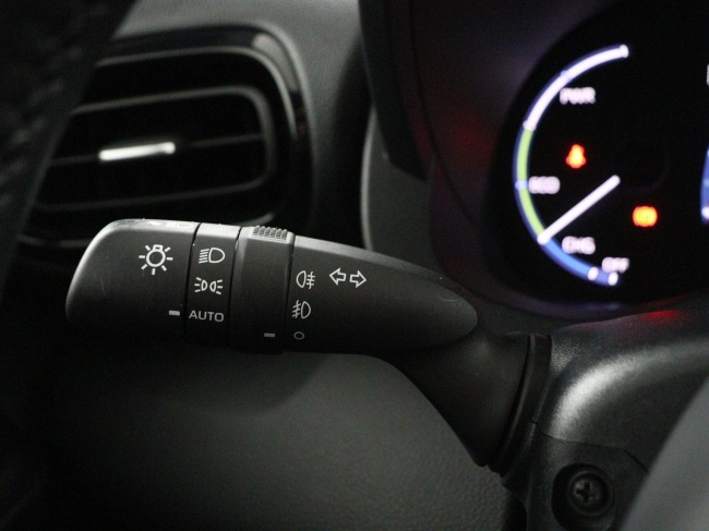 Toyota Yaris Cross - 1.5 Hybrid Dynamic