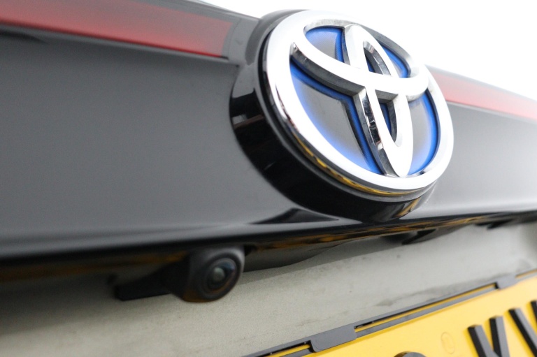 Toyota Yaris Cross - 1.5 Hybrid Dynamic 36