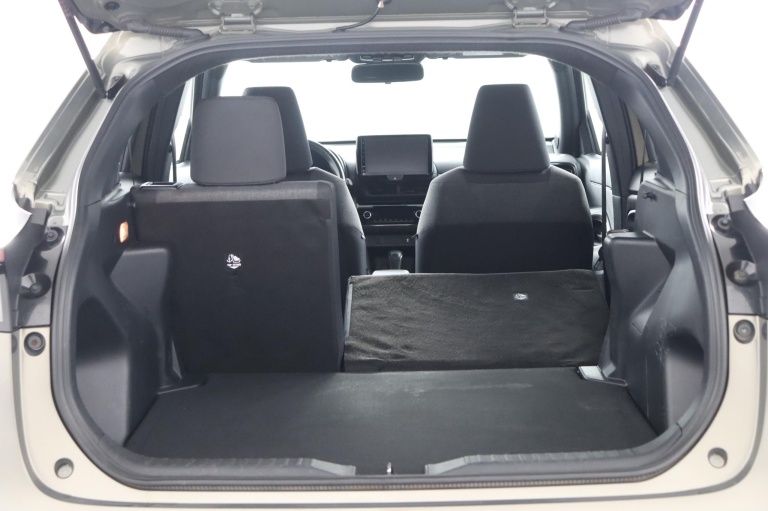 Toyota Yaris Cross - 1.5 Hybrid First Edition 25