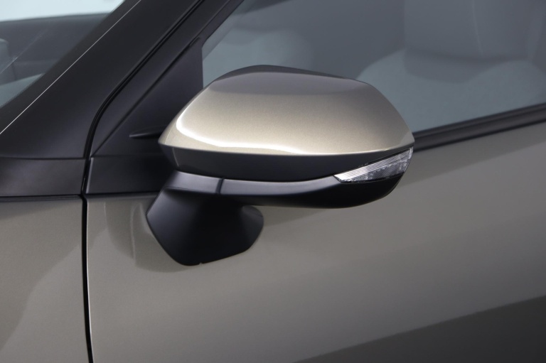 Toyota Yaris Cross - 1.5 Hybrid First Edition 37