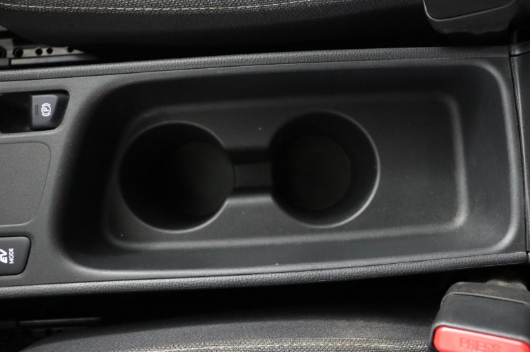 Toyota Yaris Cross - 1.5 Hybrid First Edition 56