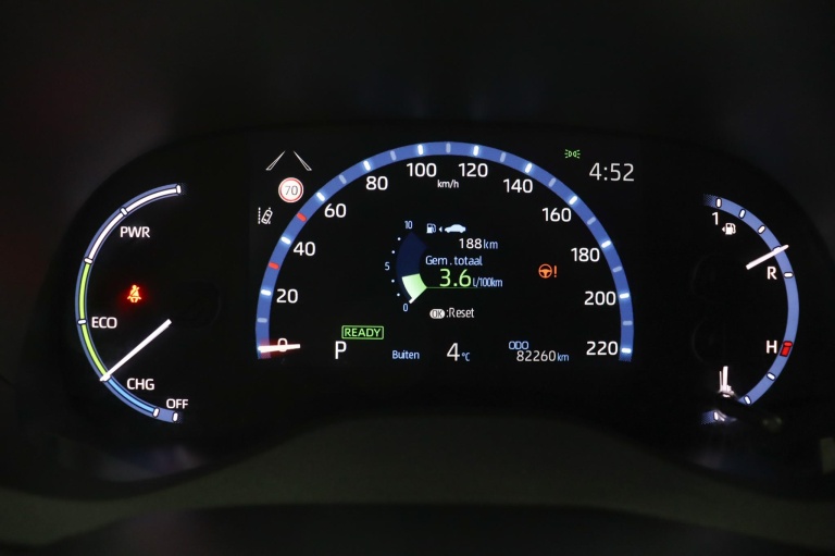 Toyota Yaris Cross - 1.5 Hybrid First Edition 6