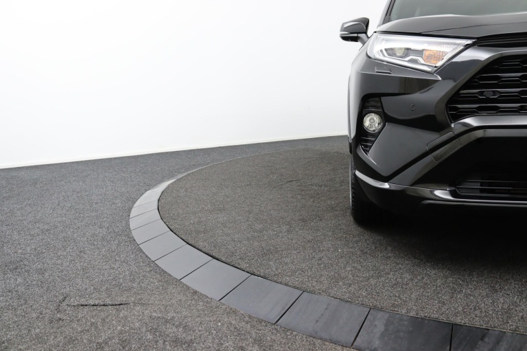 Toyota RAV4 - 2.5 Hybrid Black Edition Limited 36