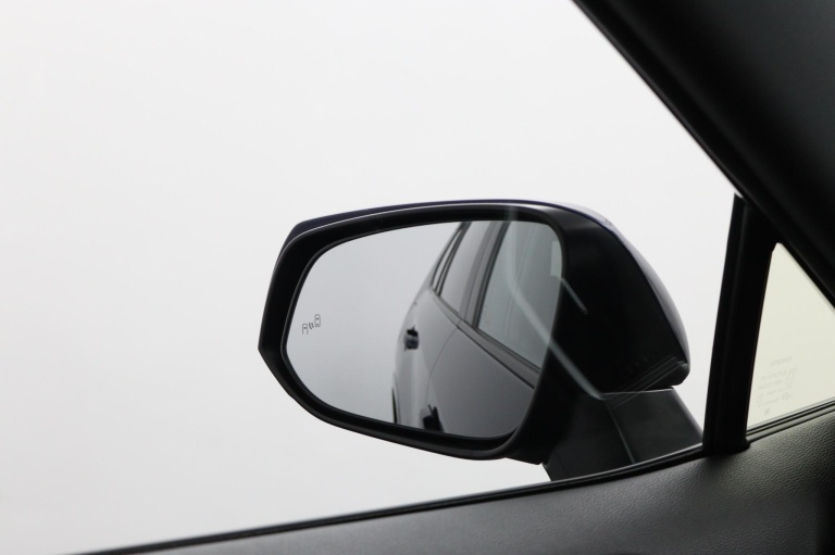 Toyota RAV4 - 2.5 Plug-in Hybrid AWD Dynamic 37