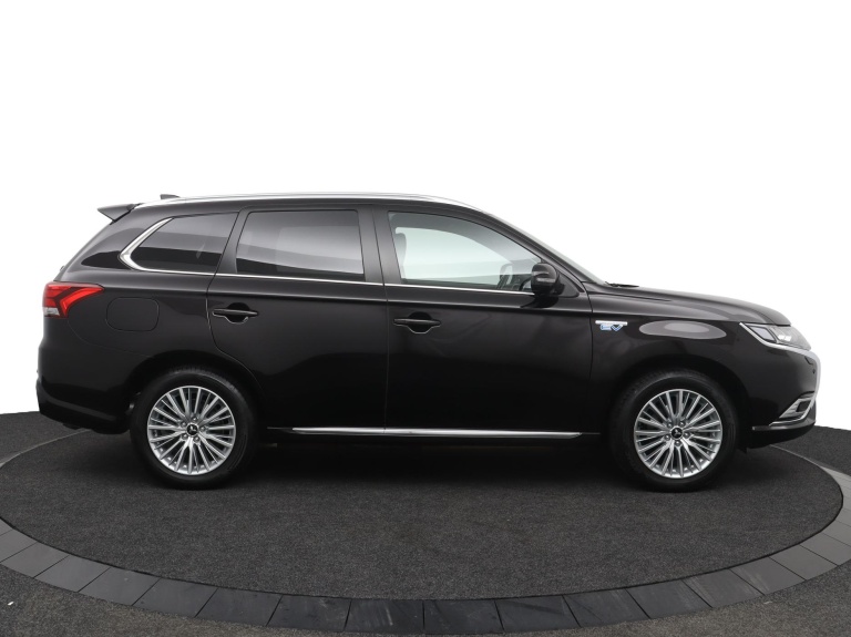 Mitsubishi Outlander - 2.4 PHEV S-Edition 11