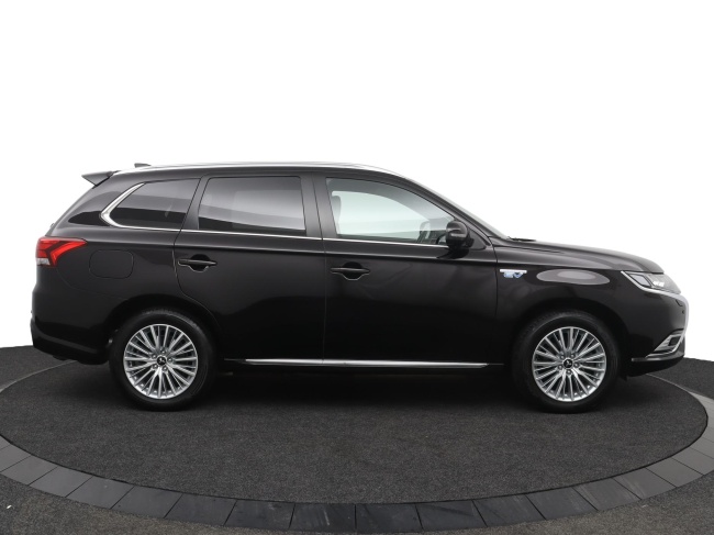 Mitsubishi Outlander - 2.4 PHEV S-Edition