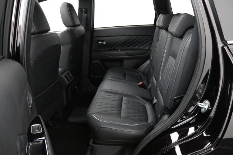 Mitsubishi Outlander - 2.4 PHEV S-Edition 15