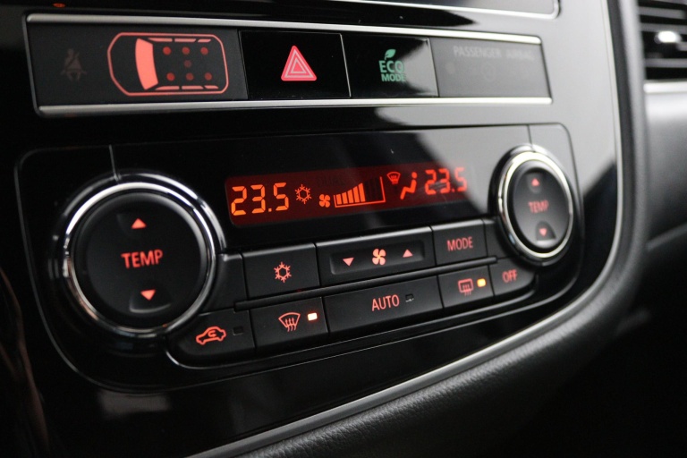 Mitsubishi Outlander - 2.4 PHEV S-Edition 6